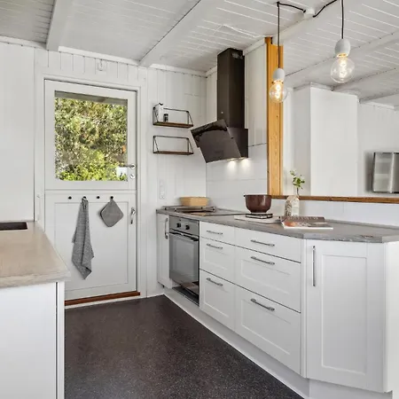 Gorgeous In With Kitchen * Blavand